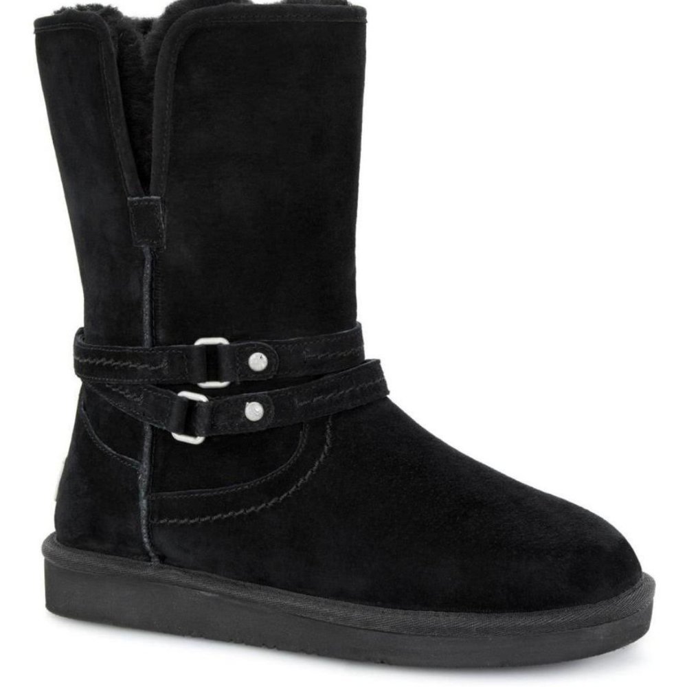 UGG Palisade Boot,  mid-calf women's size 5, in black water resistant.